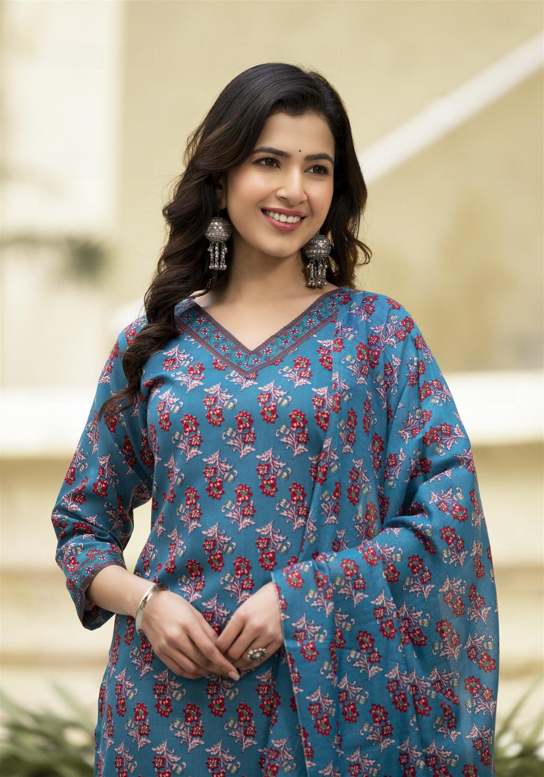 Daily Wear Kurta set With Bottom and Dupatta set for WomenMaterial composition : 100% ViscosLength : Knee LengthSleeve type : 3/4 SleeveStyle : StraightMaterial type : ViscosOccasion : Casual ,Office wear ,Party ,Wedding , Daily Wear Kurta set