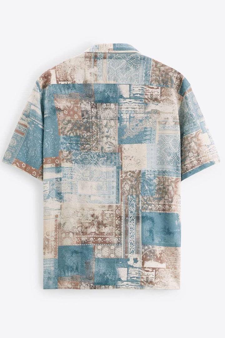 Patch Work Printed Casual Shirt For MenFabric : CottonProduct Type : ShirtOccasio : Casual, Evening Party, Travelling, Beach PartySleeve type : Short SleeveWash Care Instructions : Casual Machine WashPatch Work Printed Casual Shirt