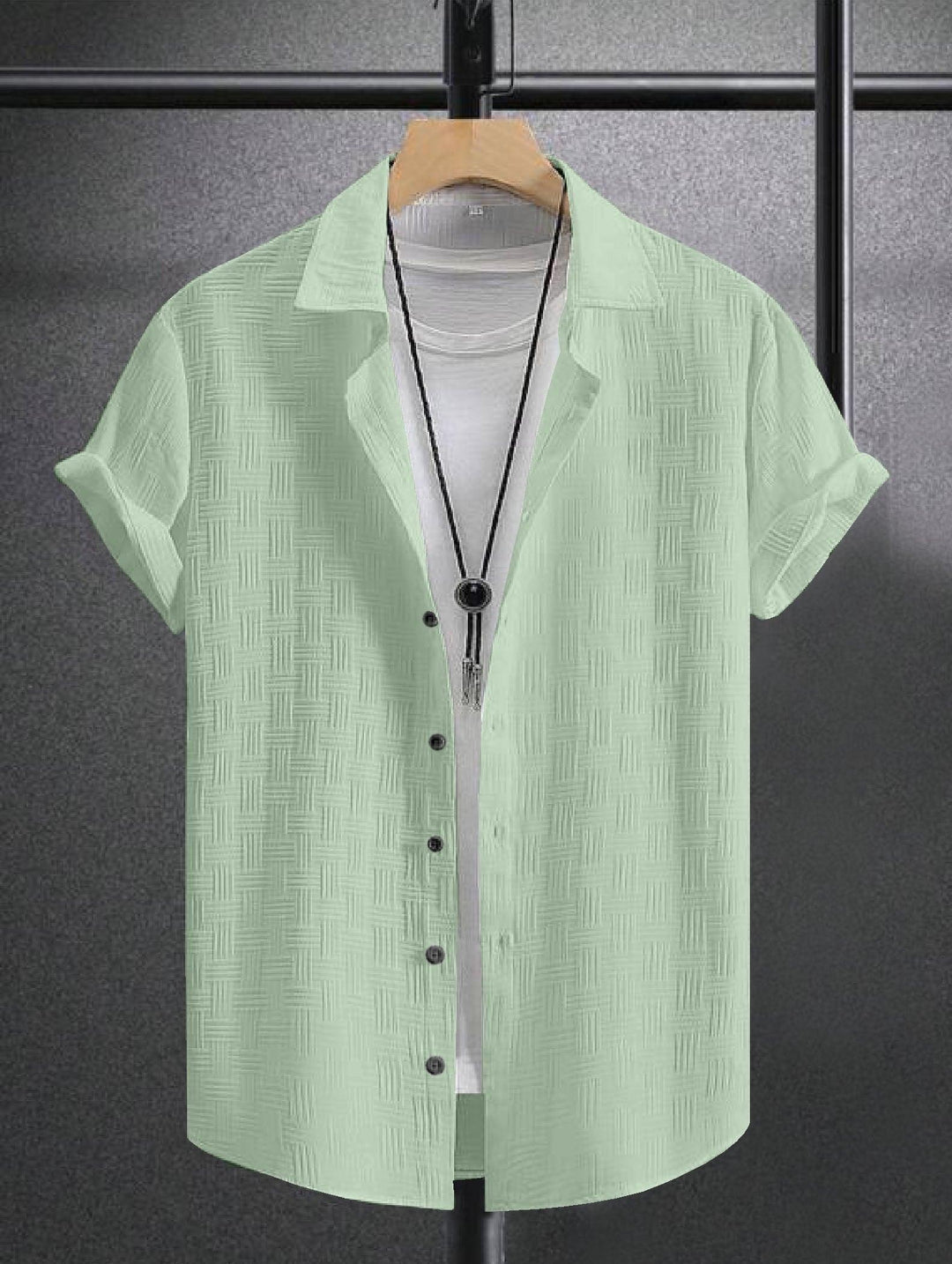 Pista Colour Men's Casual Wear Short Sleeve ShirtFabric : Chatai CottonProduct Type : ShirtOccasio : Casual, Evening Party, Travelling, Beach PartySleeve type : Short SleeveWash Care Instructions : Casual Machine WCasual Wear Short Sleeve Shirt
