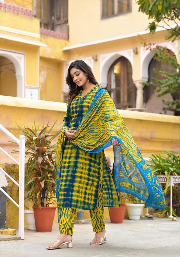 Simple and Beautiful Tie Die Printed Kurta Set with Bottom and DupattaMaterial composition : 100% CottonLength : Knee LengthSleeve type : 3/4 SleeveStyle : StraightMaterial type : CottonOccasion : Casual ,Office wear ,Party ,Wedding , Beautiful Tie Die Printed Kurta Set