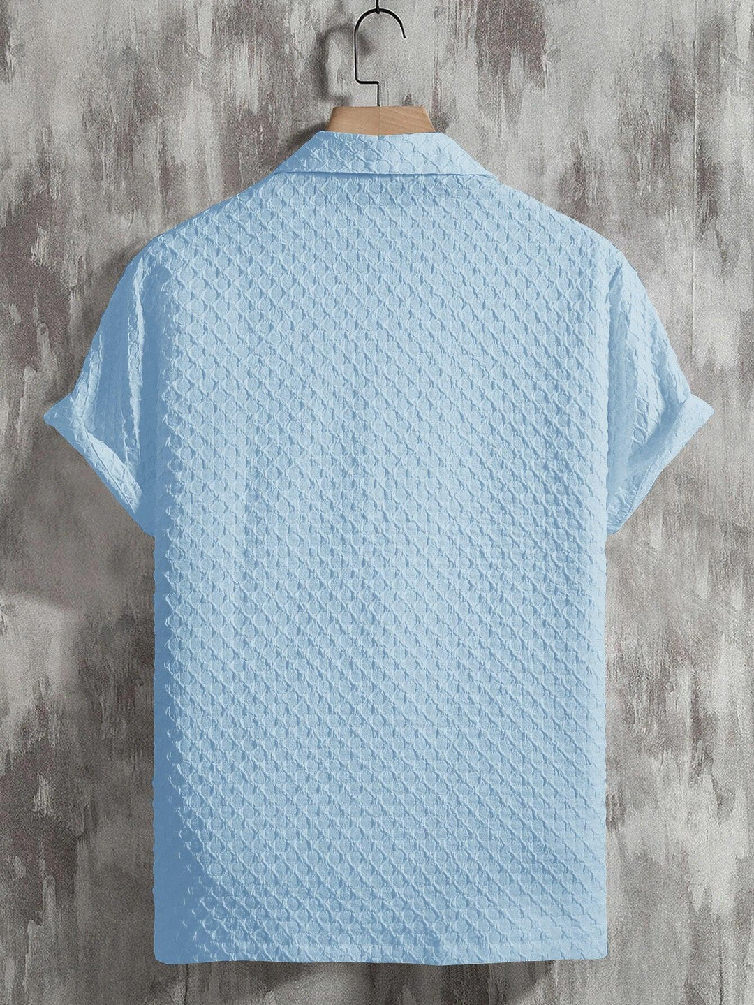 Sky Blue Bubble Half Sleeve ShirtFabric : StructuredOccasio : Casual, Evening Party, Travelling, Beach PartySleeve type : Short SleeveWash Care Instructions : Casual Machine WashSky Blue Bubble Half Sleeve Shirt
